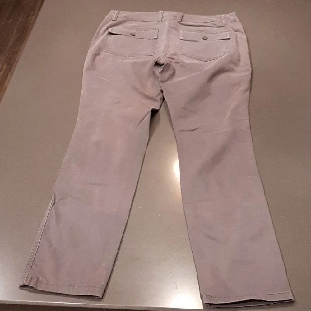 LOFT Modern Straight Gray Pants - Picture 4 of 9